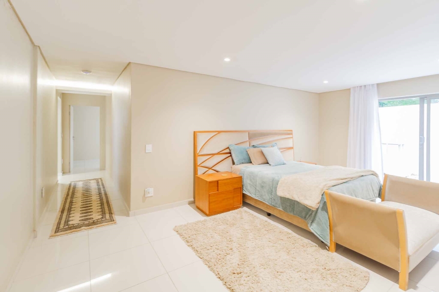 To Let 3 Bedroom Property for Rent in Higgovale Western Cape